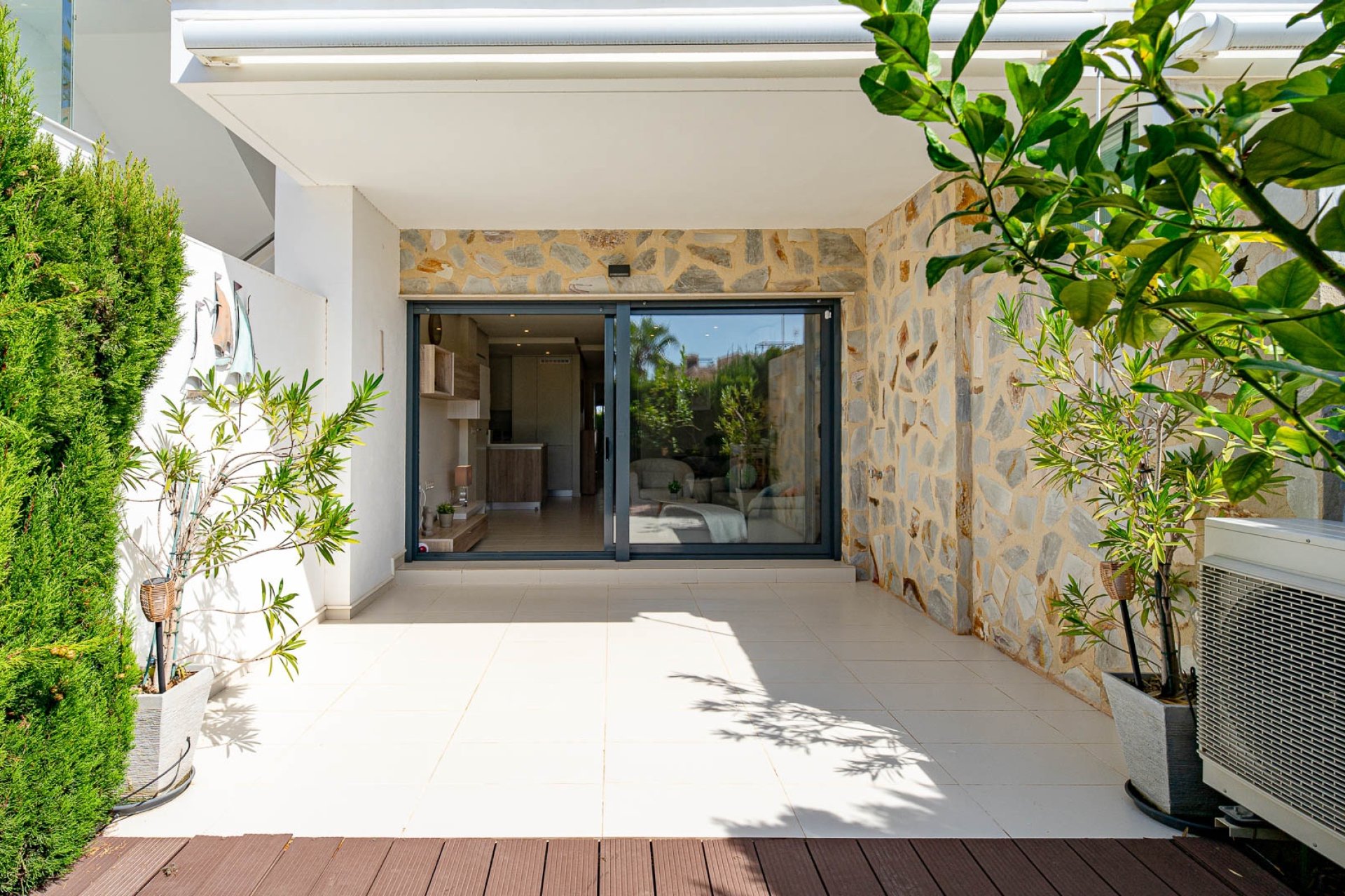 Revente - Apartament -
Punta Prima