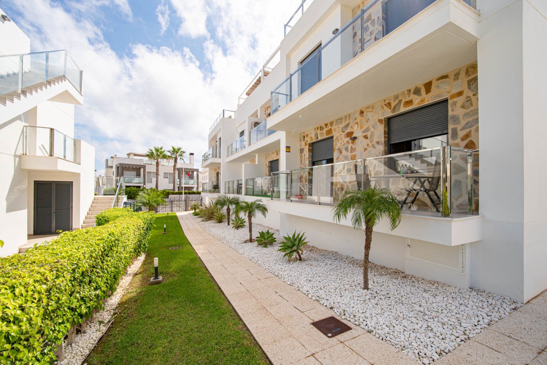 Revente - Apartament -
Punta Prima