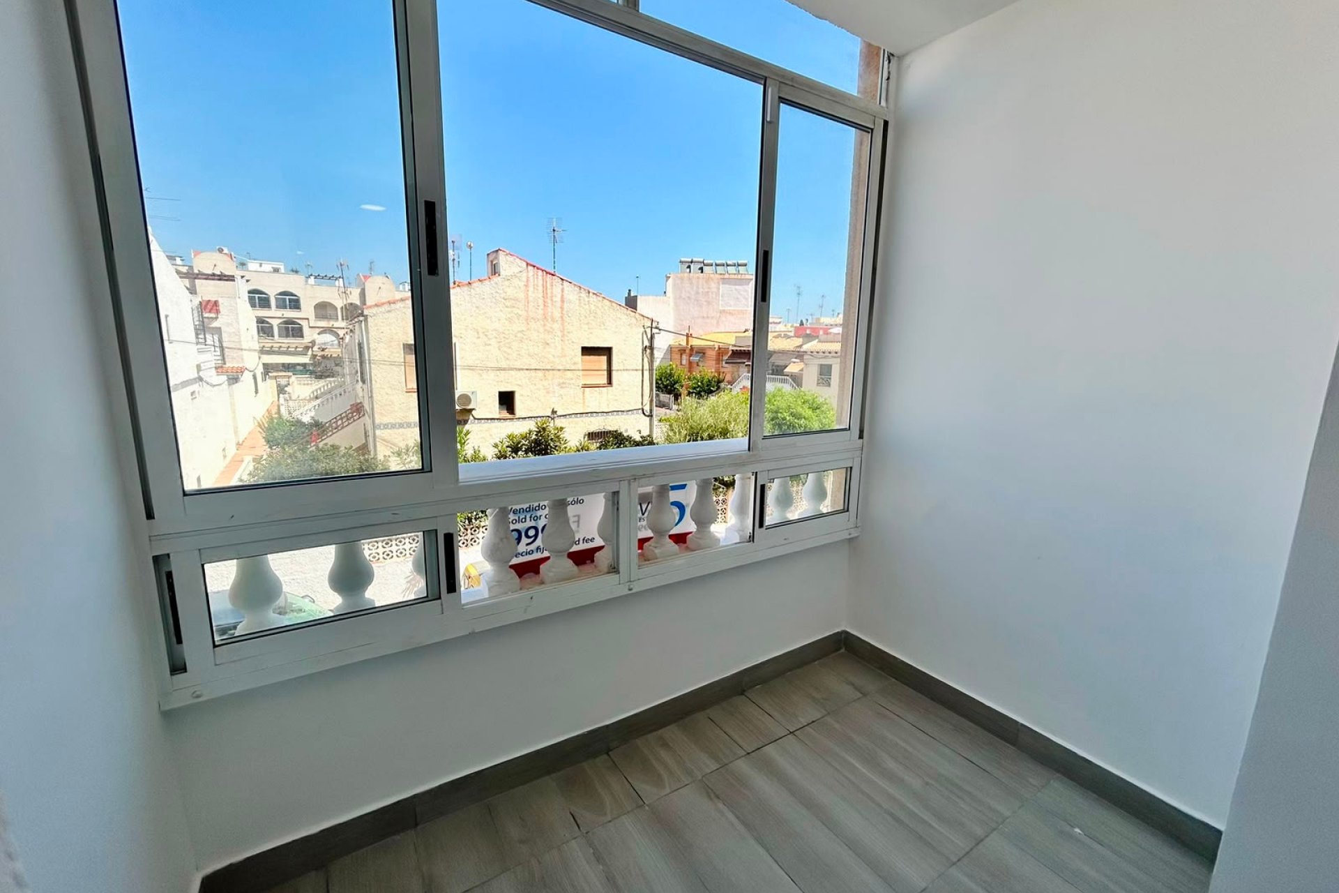 Revente - Apartamento -
Torrevieja Centro - Torrevieja