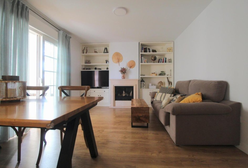 Revente - Apartamento -
Torrevieja - La Veleta