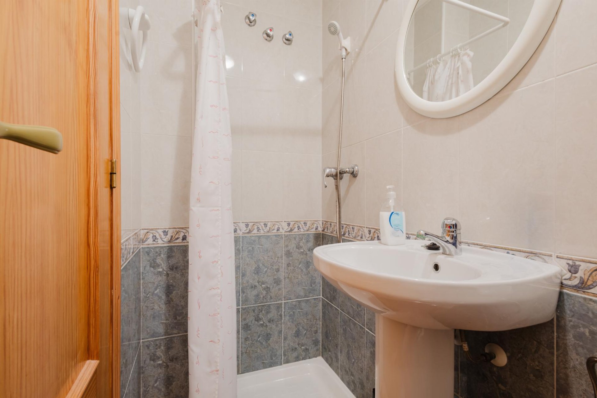 Revente - Apartamento -
Torrevieja - Parque de Las Naciones