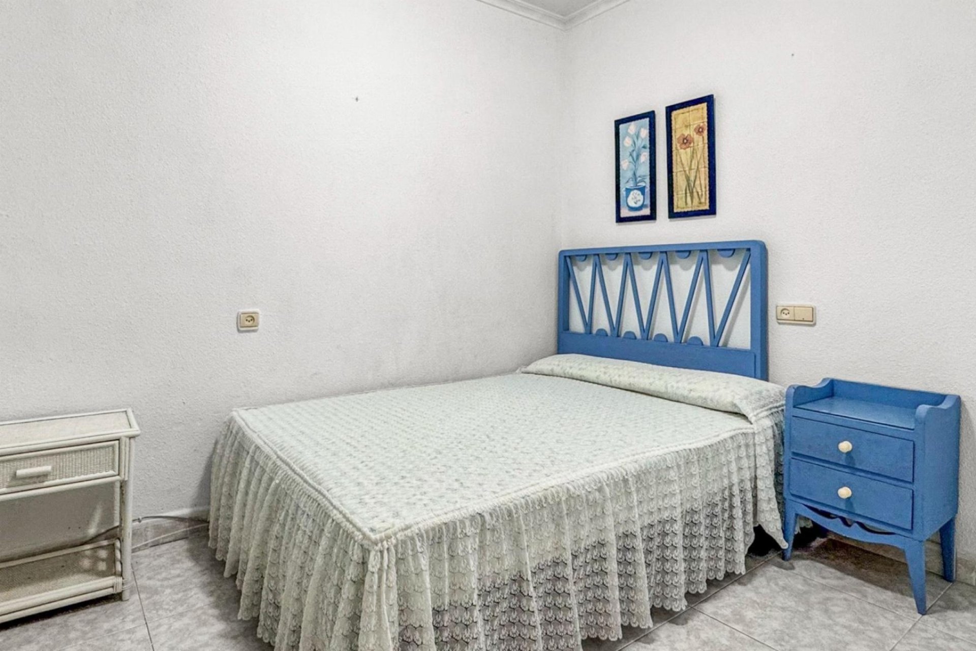 Revente - Apartamento -
Torrevieja - Playa de los Locos