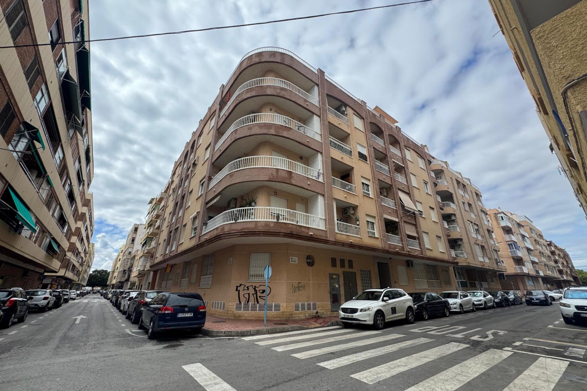 Revente - Apartamento -
Torrevieja - Playa del Acequión