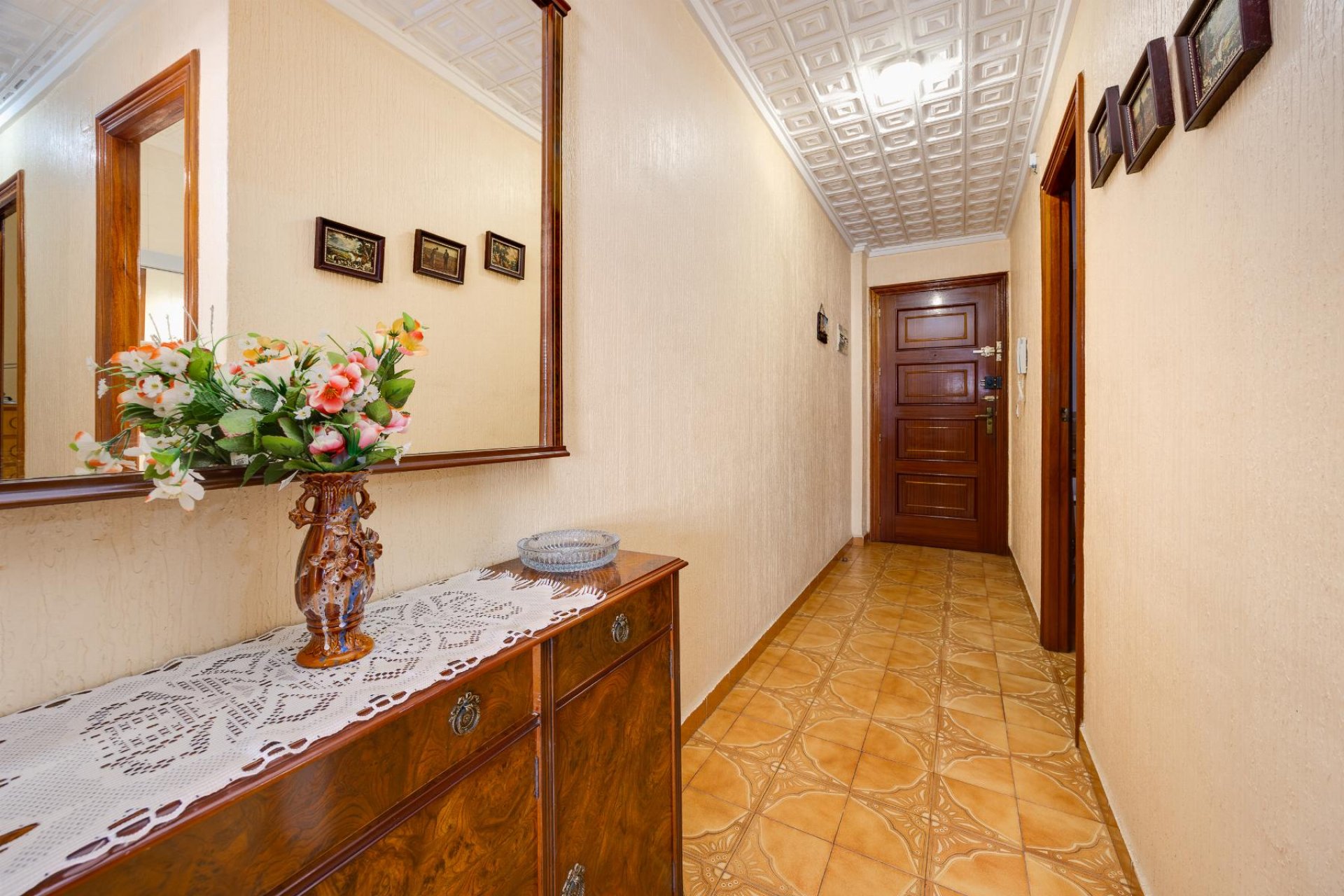 Revente - Apartamento -
Torrevieja - Playa del Acequión