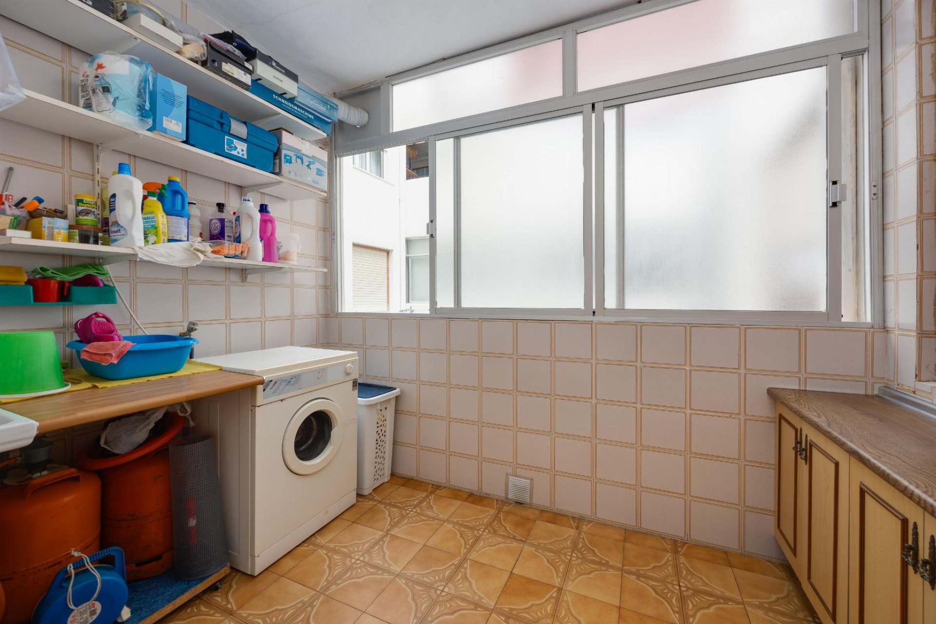 Revente - Apartamento -
Torrevieja - Playa del Acequión