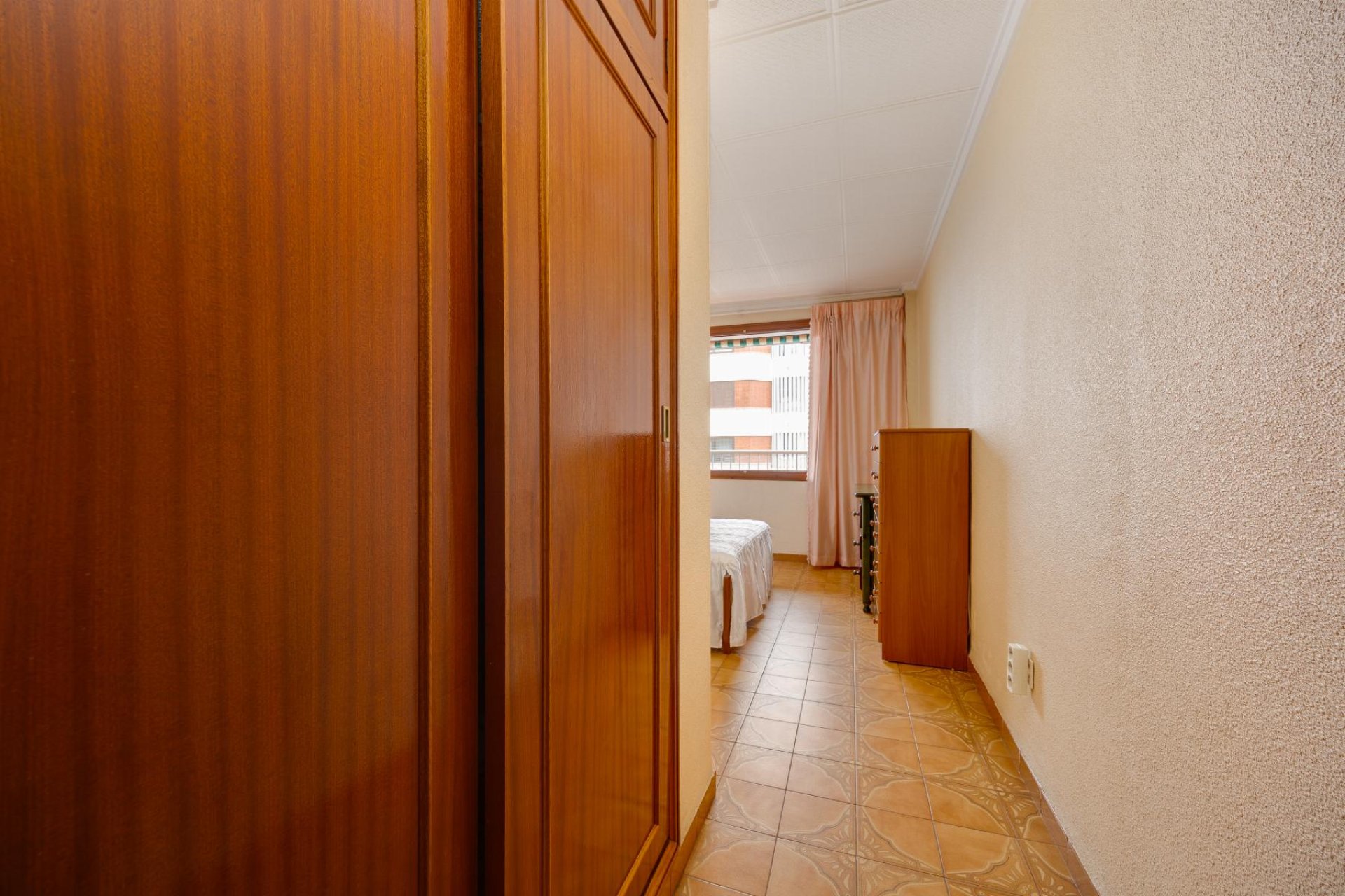 Revente - Apartamento -
Torrevieja - Playa del Acequión