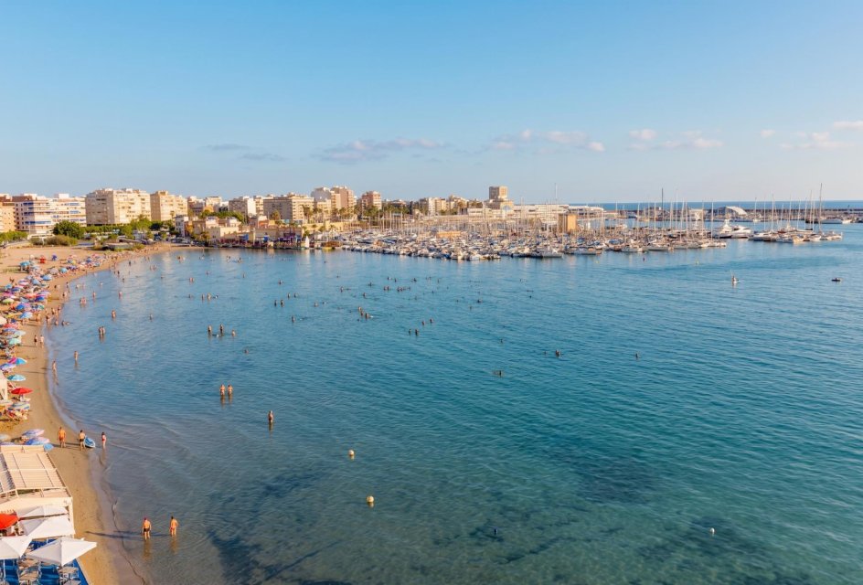 Revente - Apartamento -
Torrevieja - Playa del Acequión