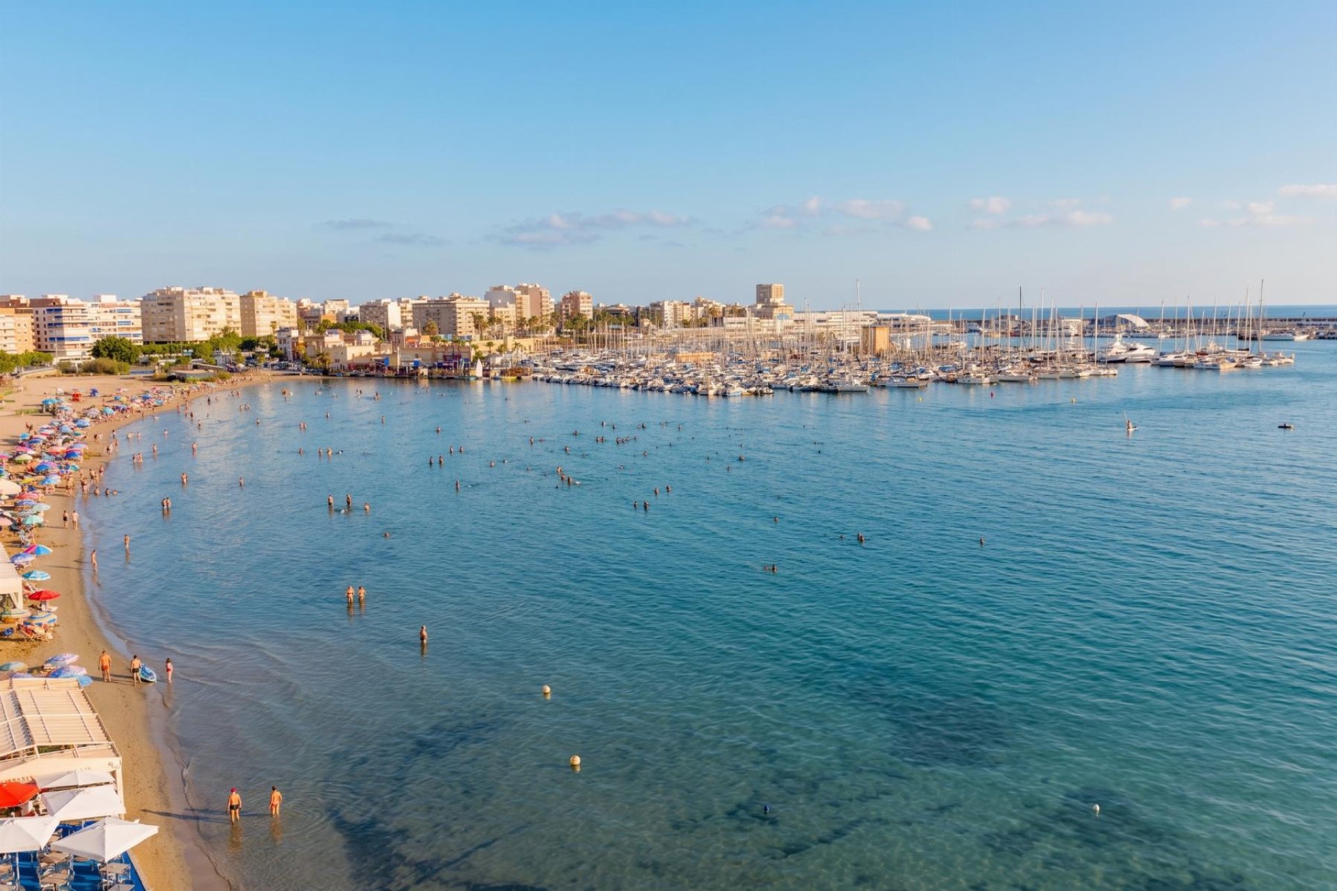 Revente - Apartamento -
Torrevieja - Playa del Acequión