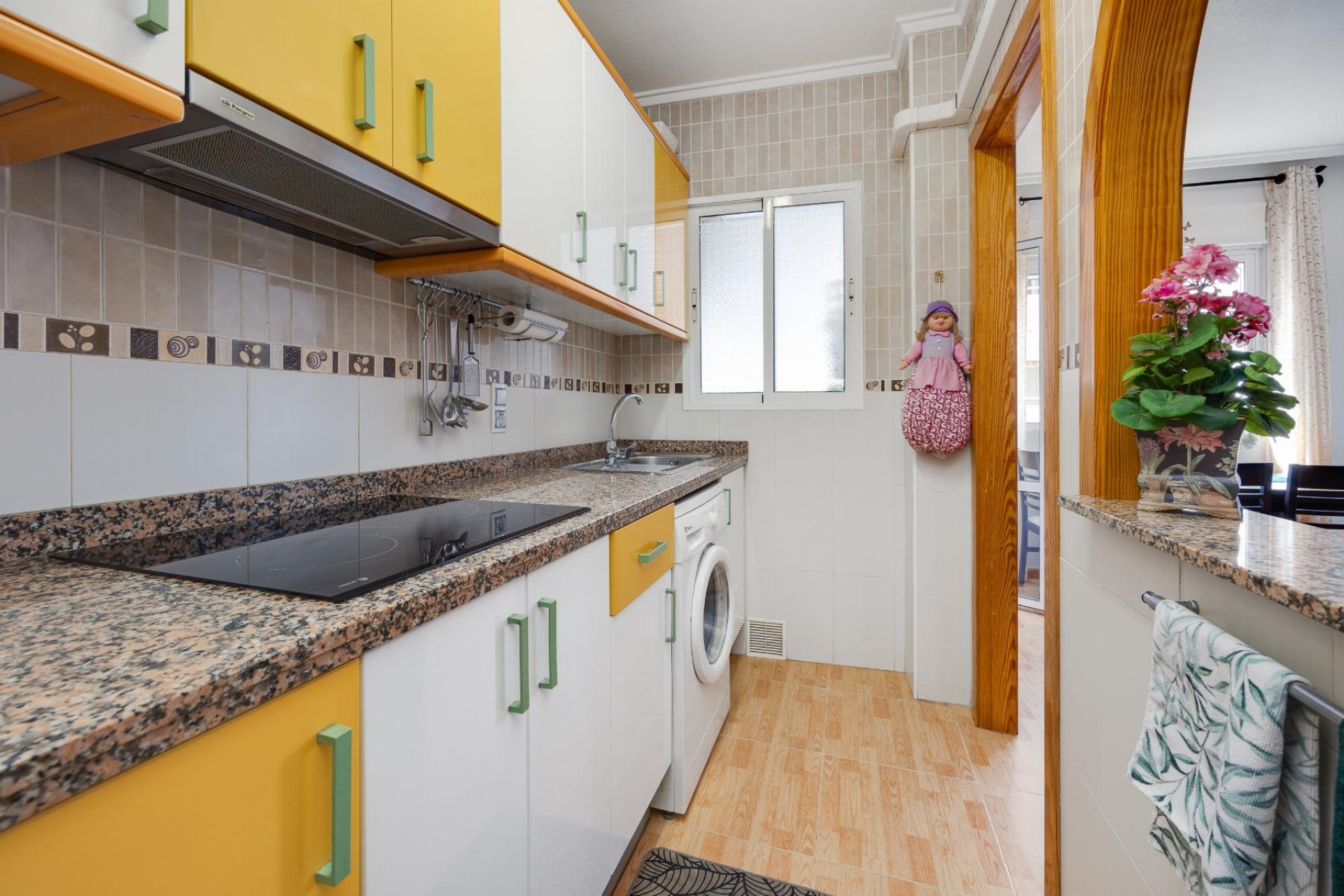 Revente - Apartamento -
Torrevieja - Playa del Acequión