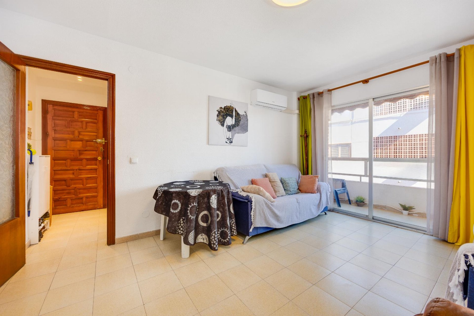 Revente - Apartamento -
Torrevieja - Playa del Acequión