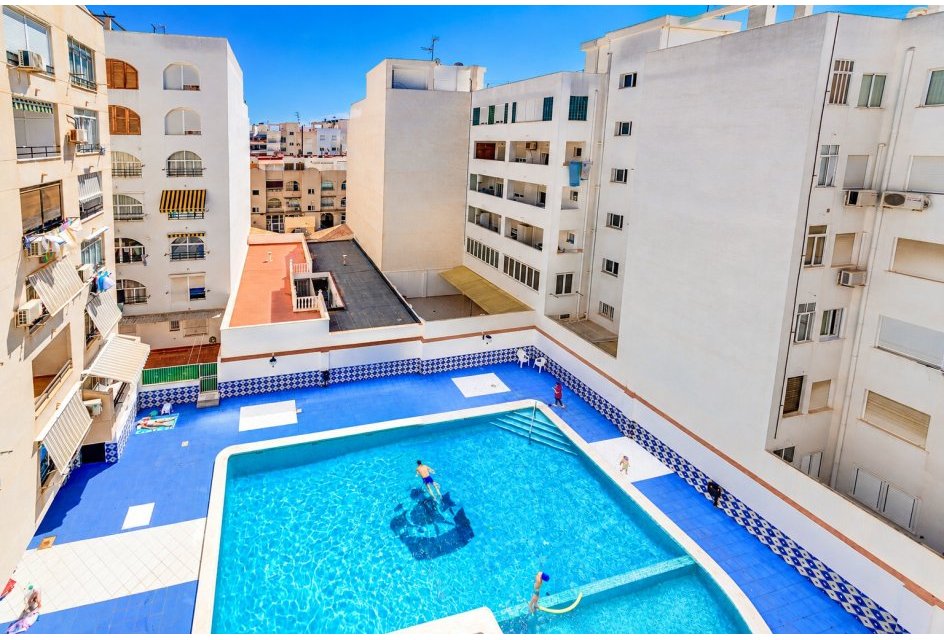 Revente - Apartamento -
Torrevieja - Playa del Cura