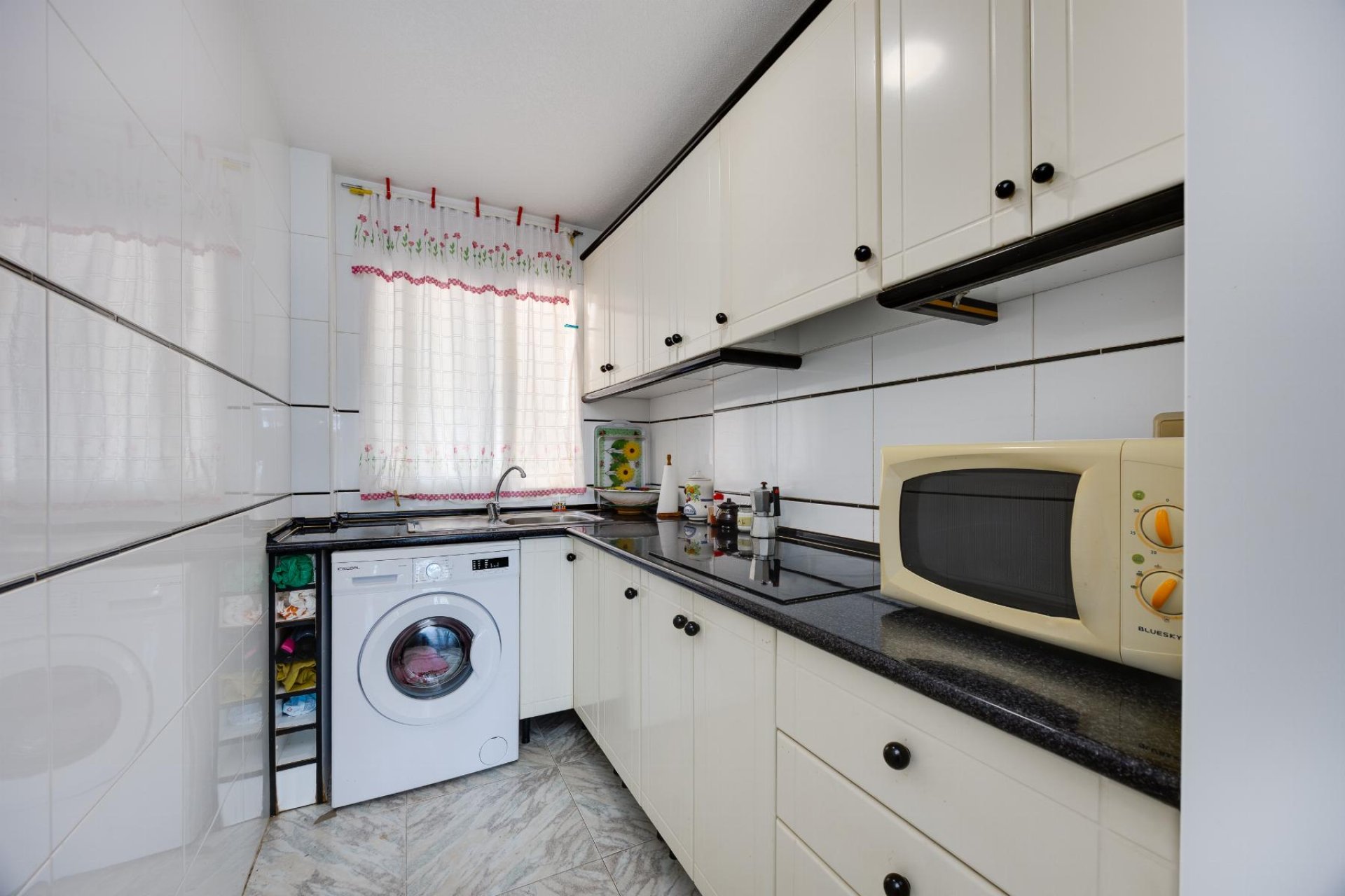 Revente - Apartamento -
Torrevieja - Torre Del Moro