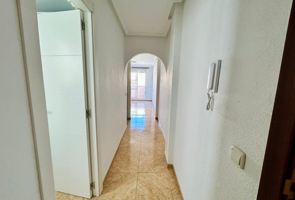 Revente - - APARTMENT -
Torrevieja Centro - Torrevieja