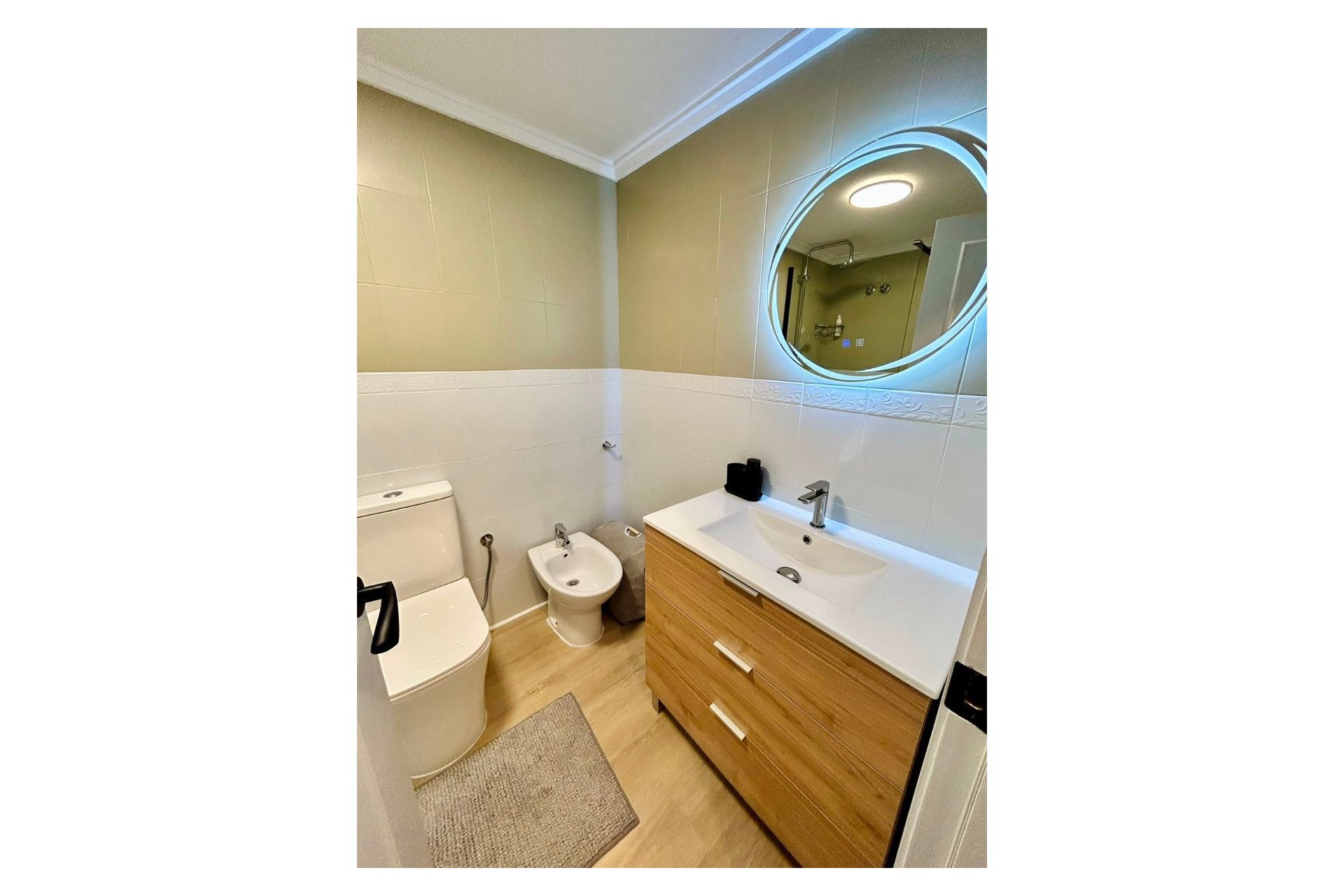 Revente - - APARTMENT -
Torrevieja Centro - Torrevieja