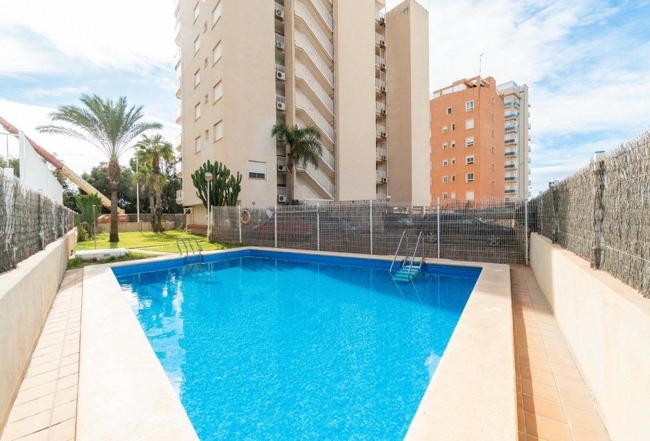 Revente - Appartement -
Guardamar del Segura - Puerto Deportivo