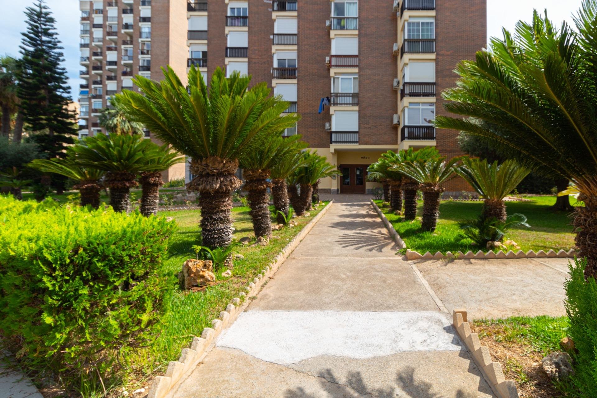 Revente - Appartement -
Orihuela Costa - Campoamor