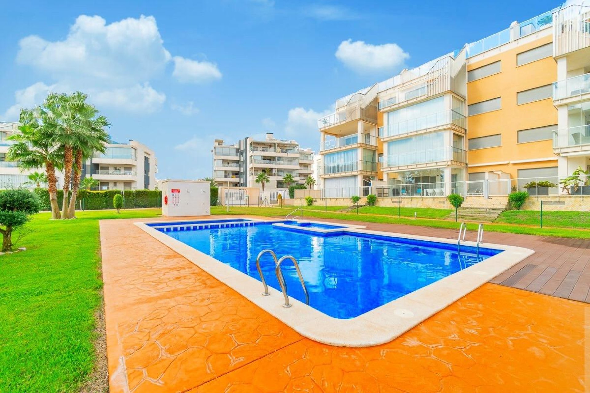 Revente - Appartement -
Orihuela Costa - Los Dolses