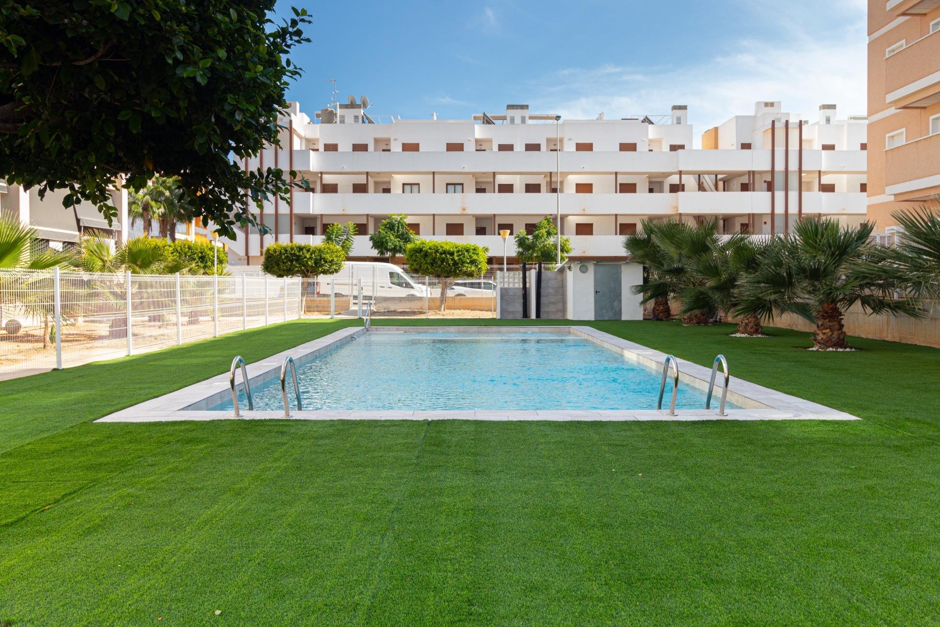Revente - Appartement -
Orihuela Costa - Los Dolses