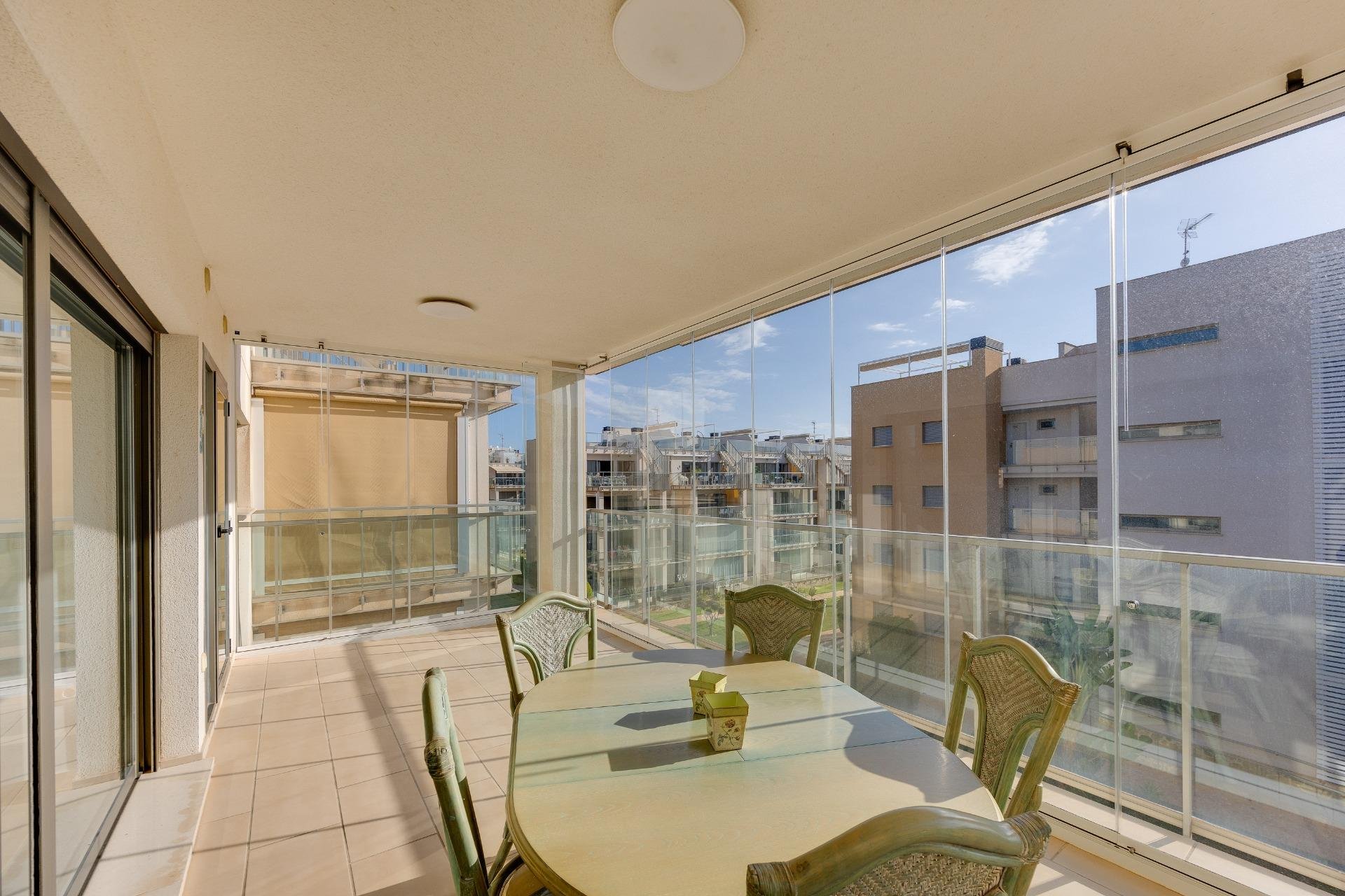 Revente - Appartement -
Orihuela Costa - Los Dolses