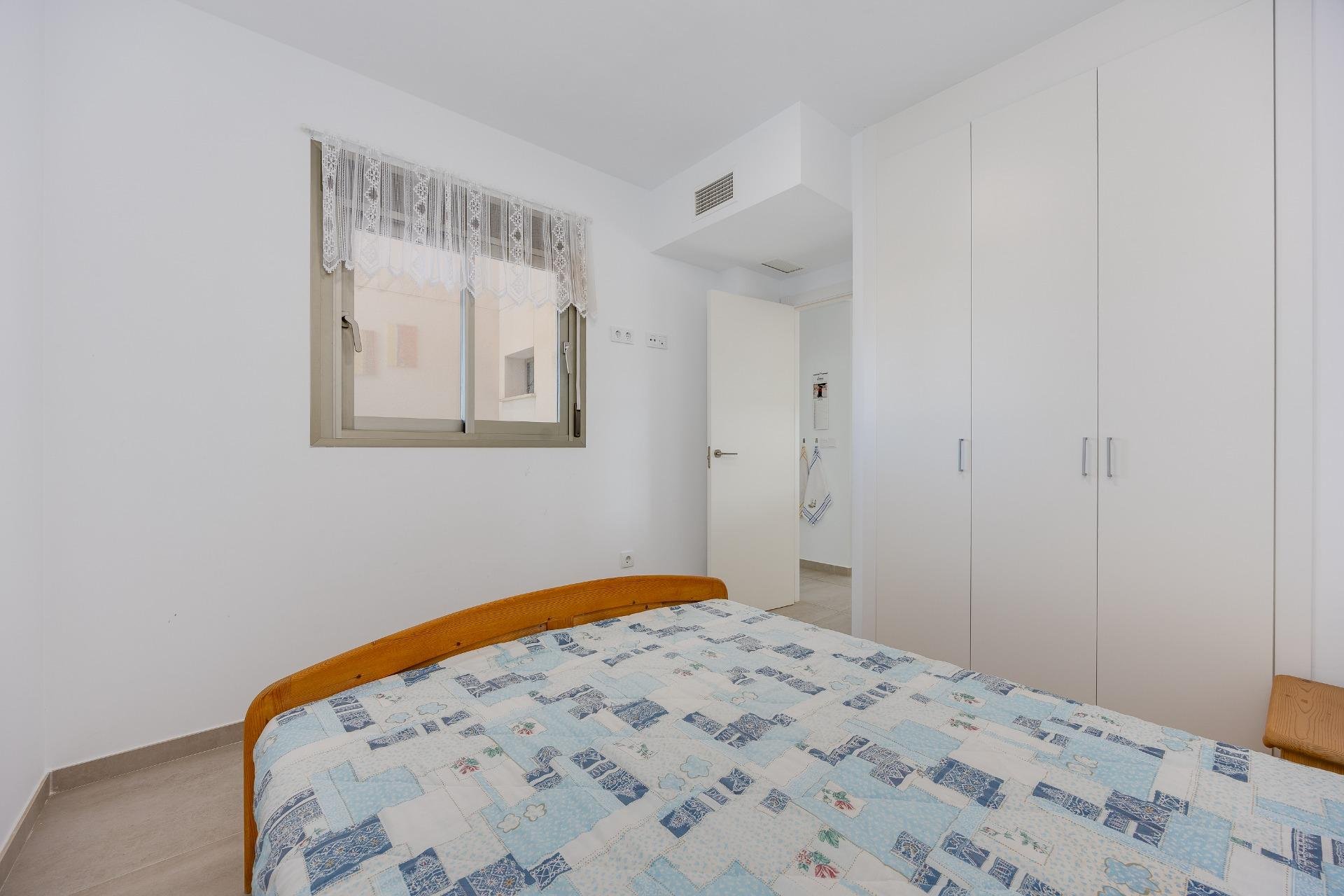 Revente - Appartement -
Orihuela Costa - Los Dolses