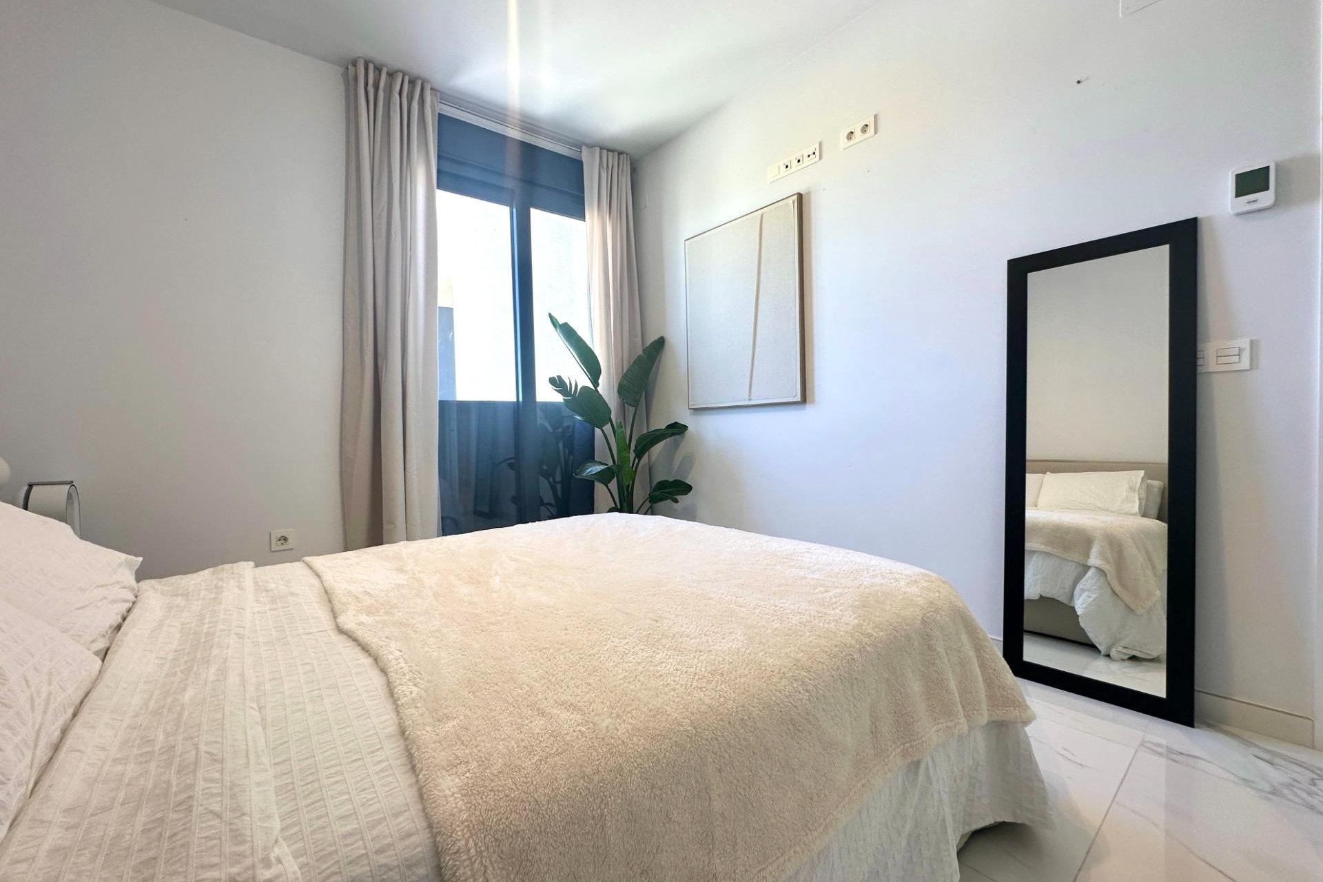 Revente - Appartement -
Orihuela Costa - PAU 8