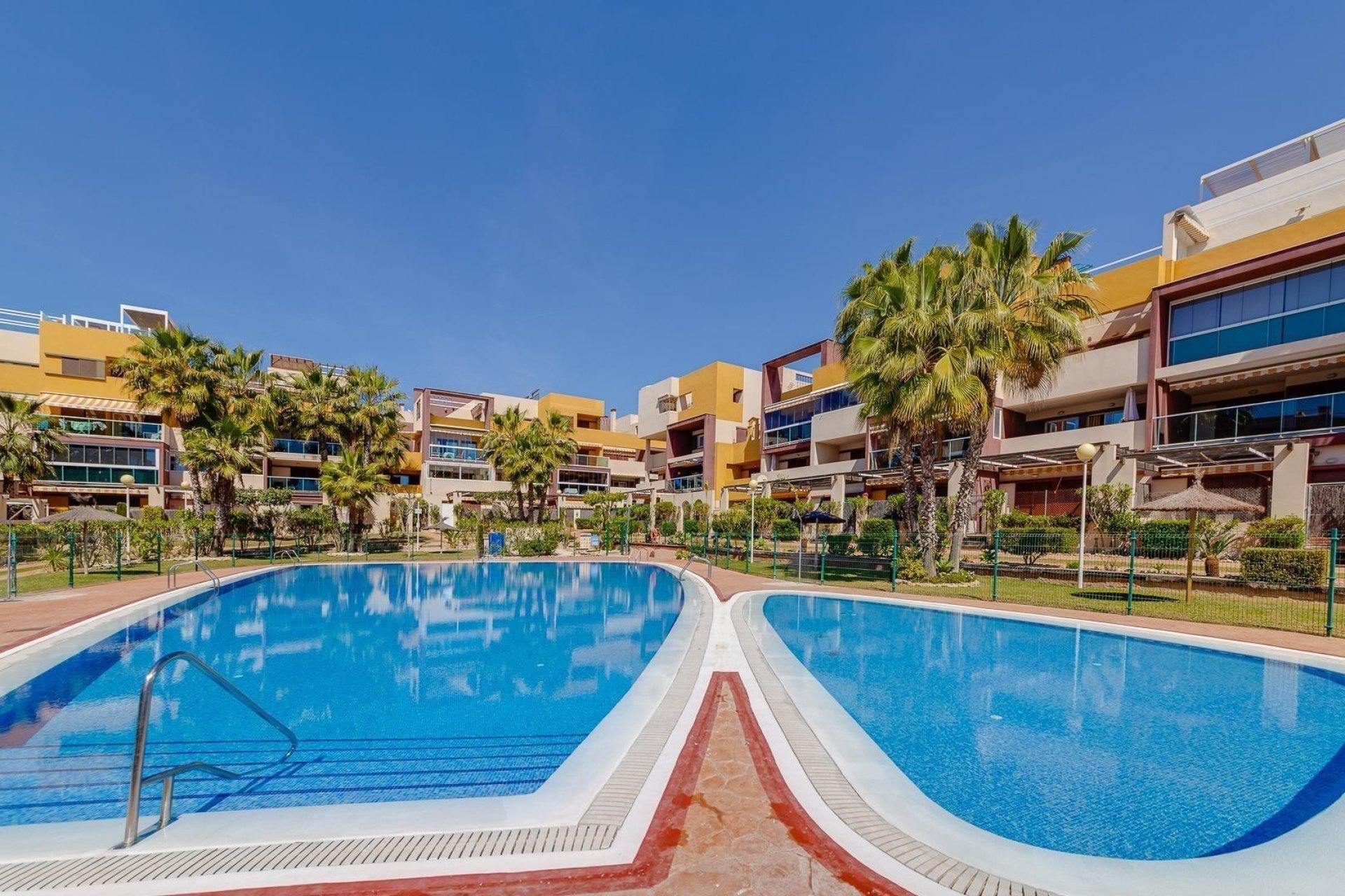 Revente - Appartement -
Orihuela Costa - Punta Prima