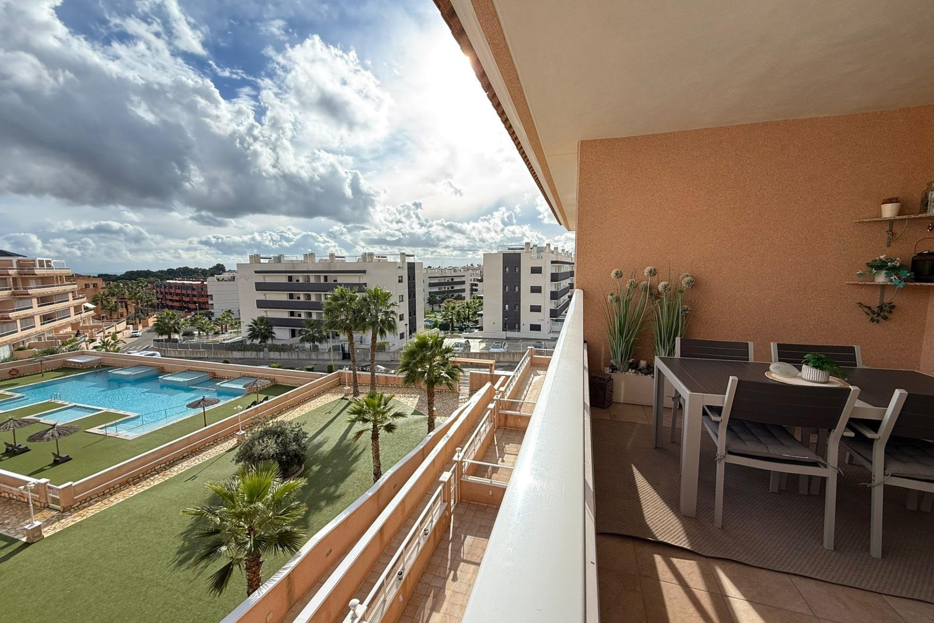 Revente - Appartement -
Orihuela Costa - Villamartín-Las Filipinas