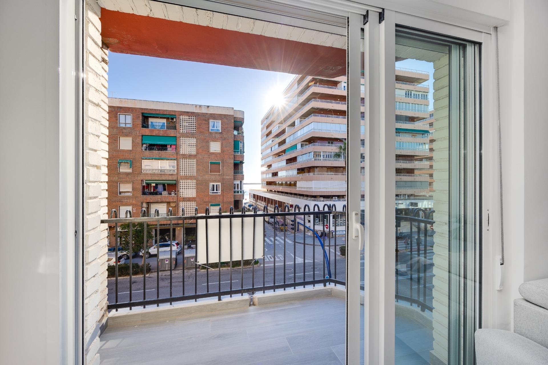 Revente - Appartement -
Torrevieja - Acequion