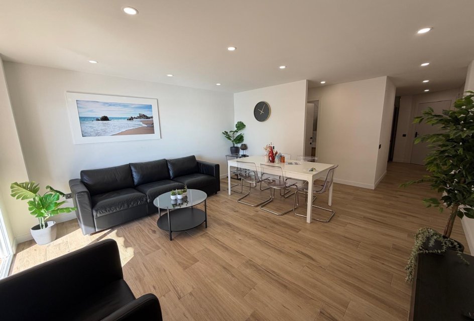 Revente - Appartement -
Torrevieja - Acequion