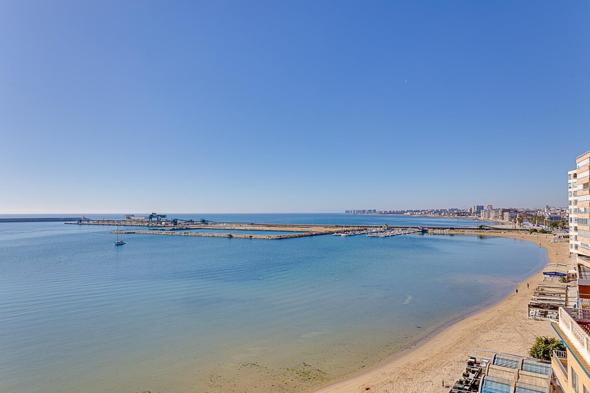 Revente - Appartement -
Torrevieja - Acequion
