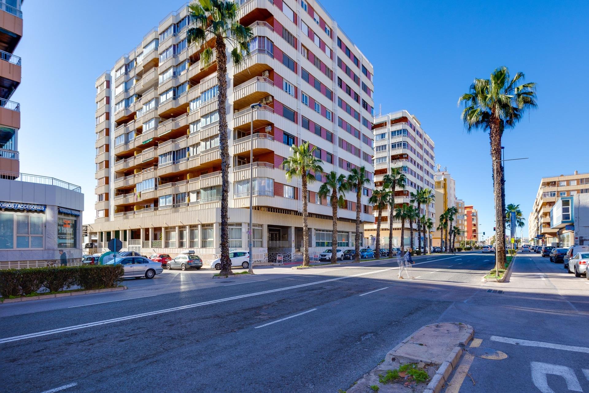 Revente - Appartement -
Torrevieja - Acequion