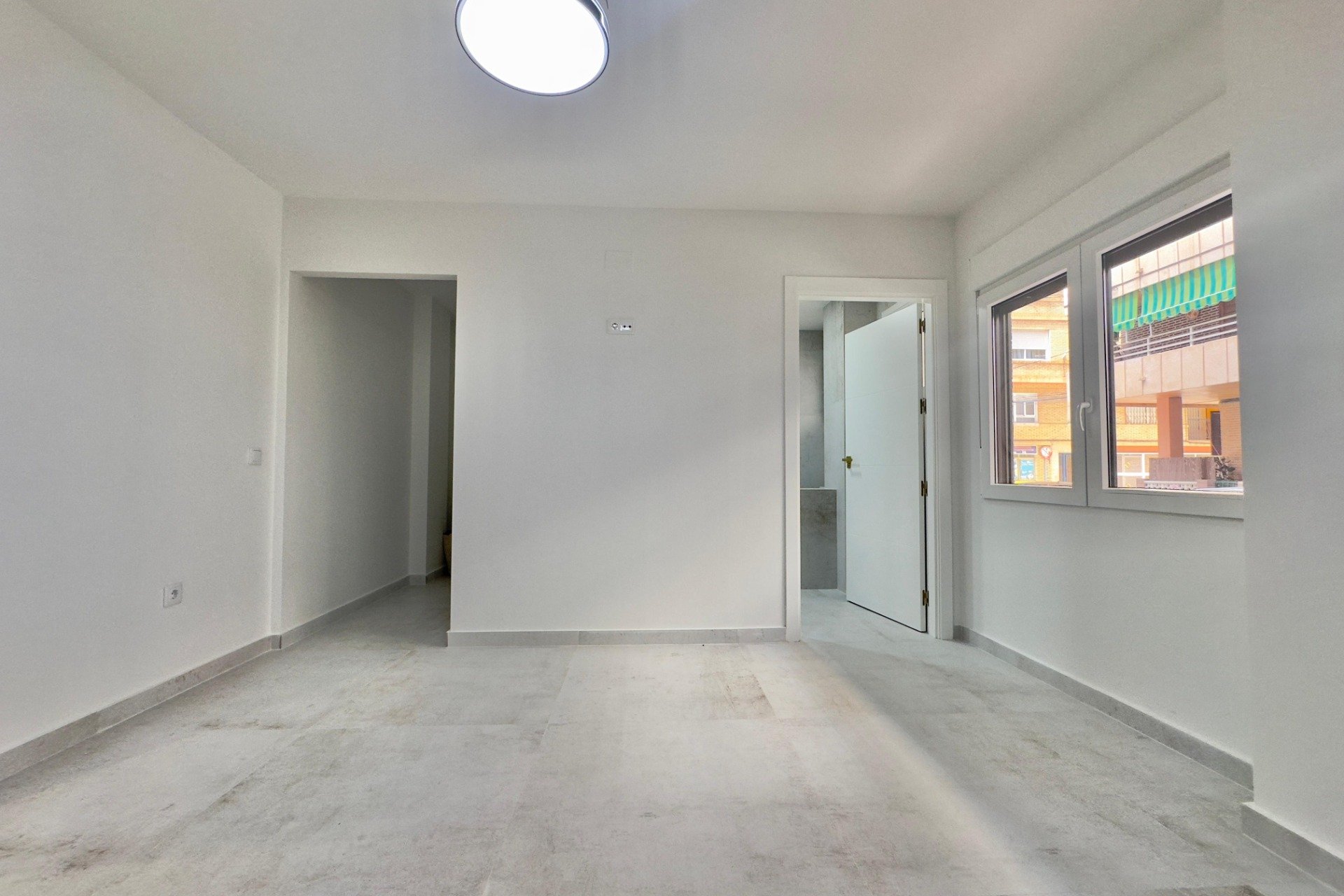 Revente - Appartement -
Torrevieja - Acequion