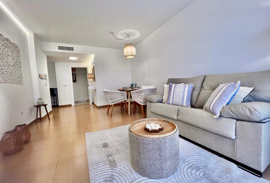 Revente - Appartement -
Torrevieja - Acequion