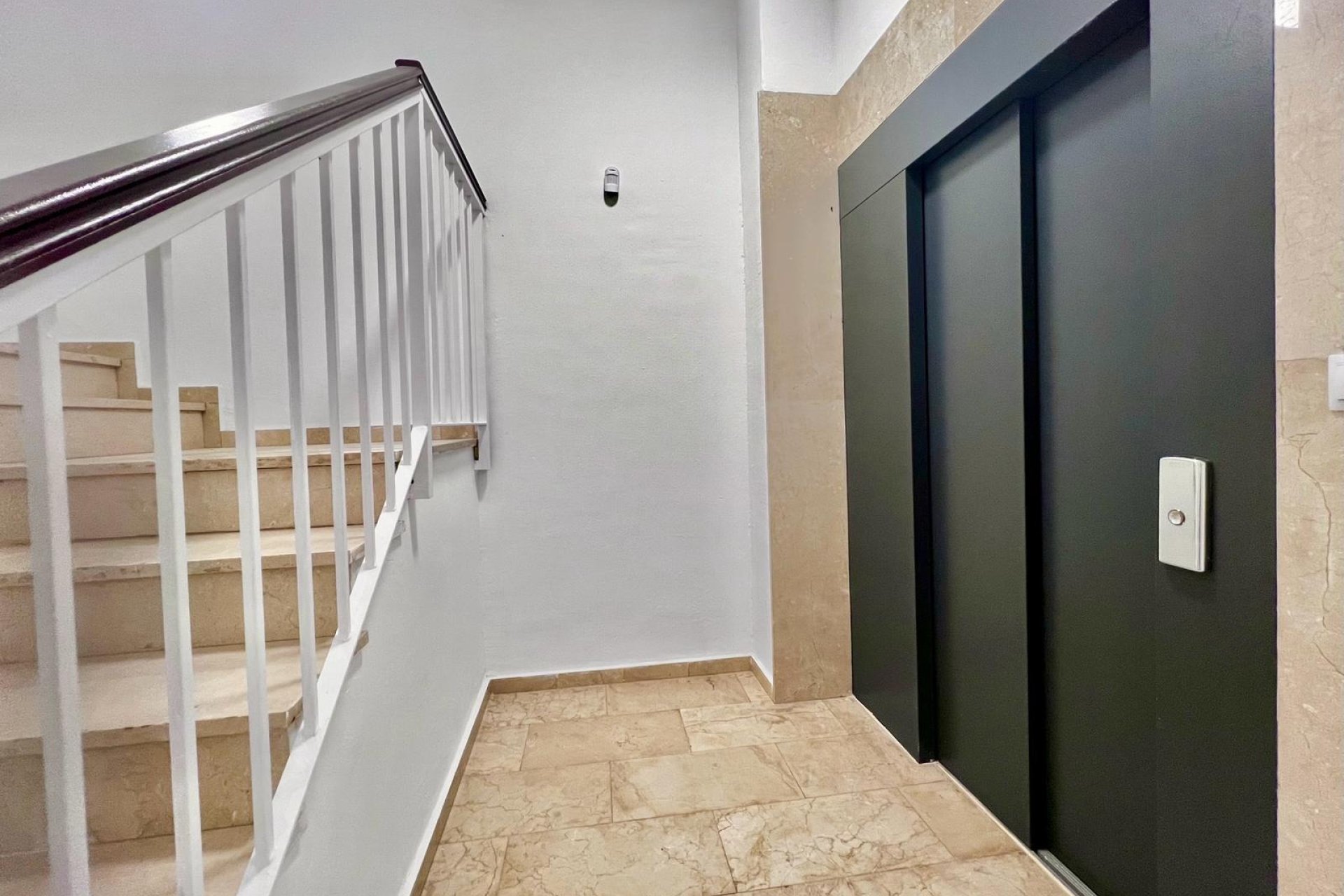 Revente - Appartement -
Torrevieja - Acequion