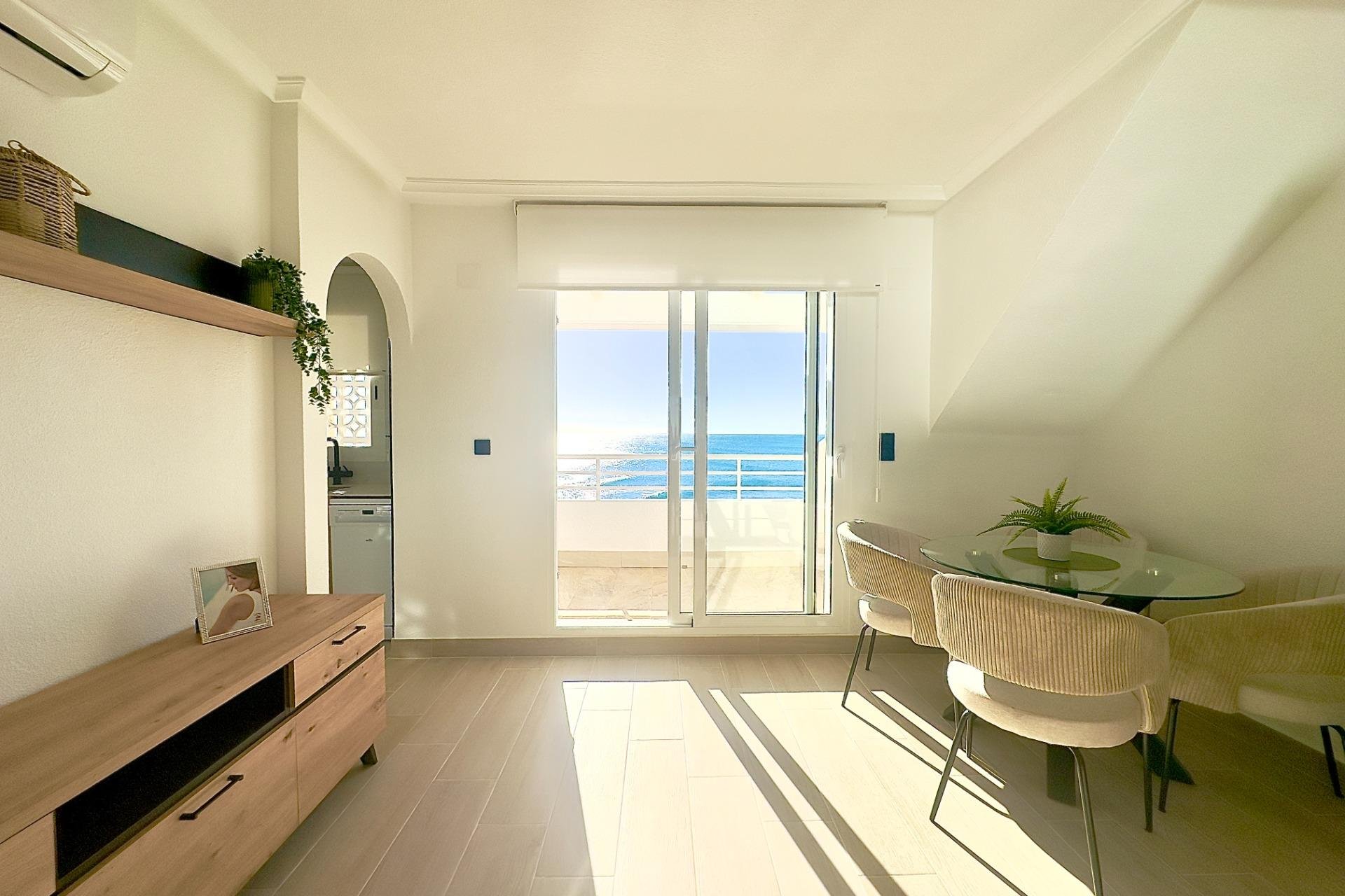 Revente - Appartement -
Torrevieja - Cabo Cervera