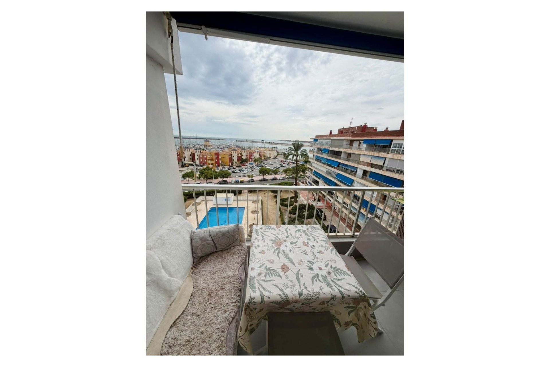 Revente - Appartement -
Torrevieja Centro - Torrevieja