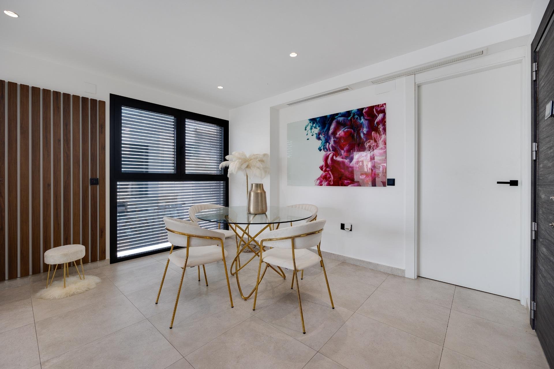 Revente - Appartement -
Torrevieja - Centro