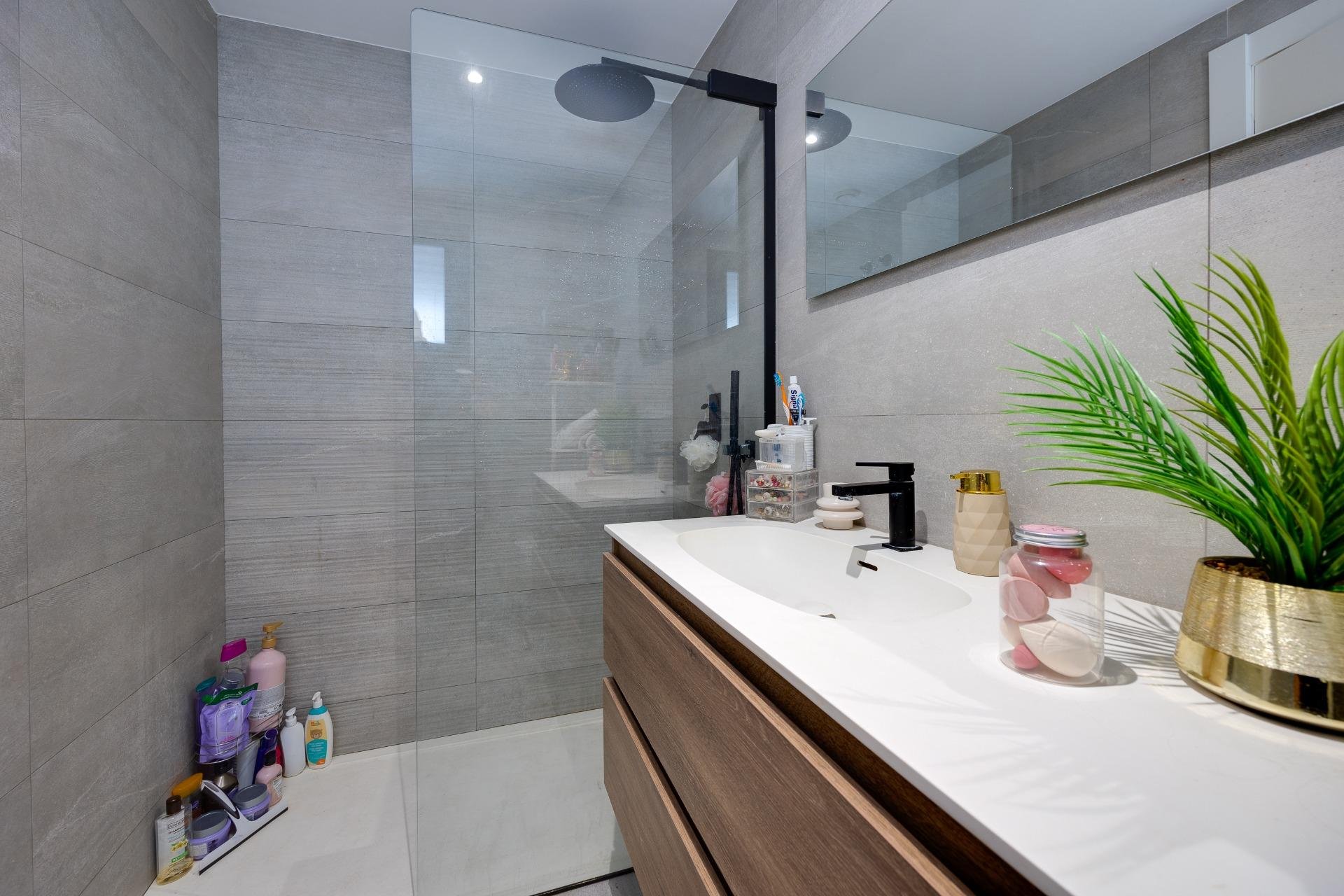 Revente - Appartement -
Torrevieja - Centro