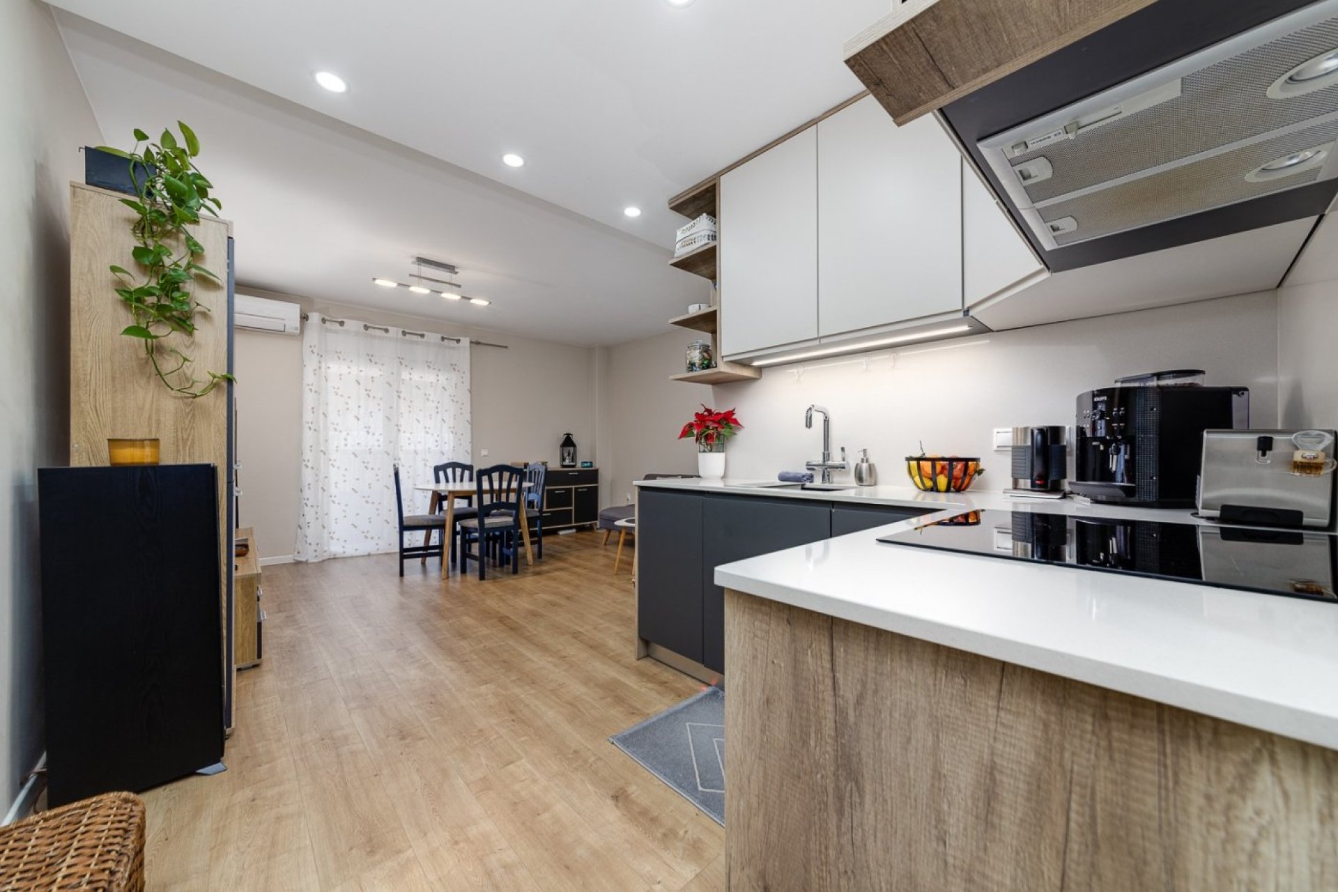 Revente - Appartement -
Torrevieja - Centro