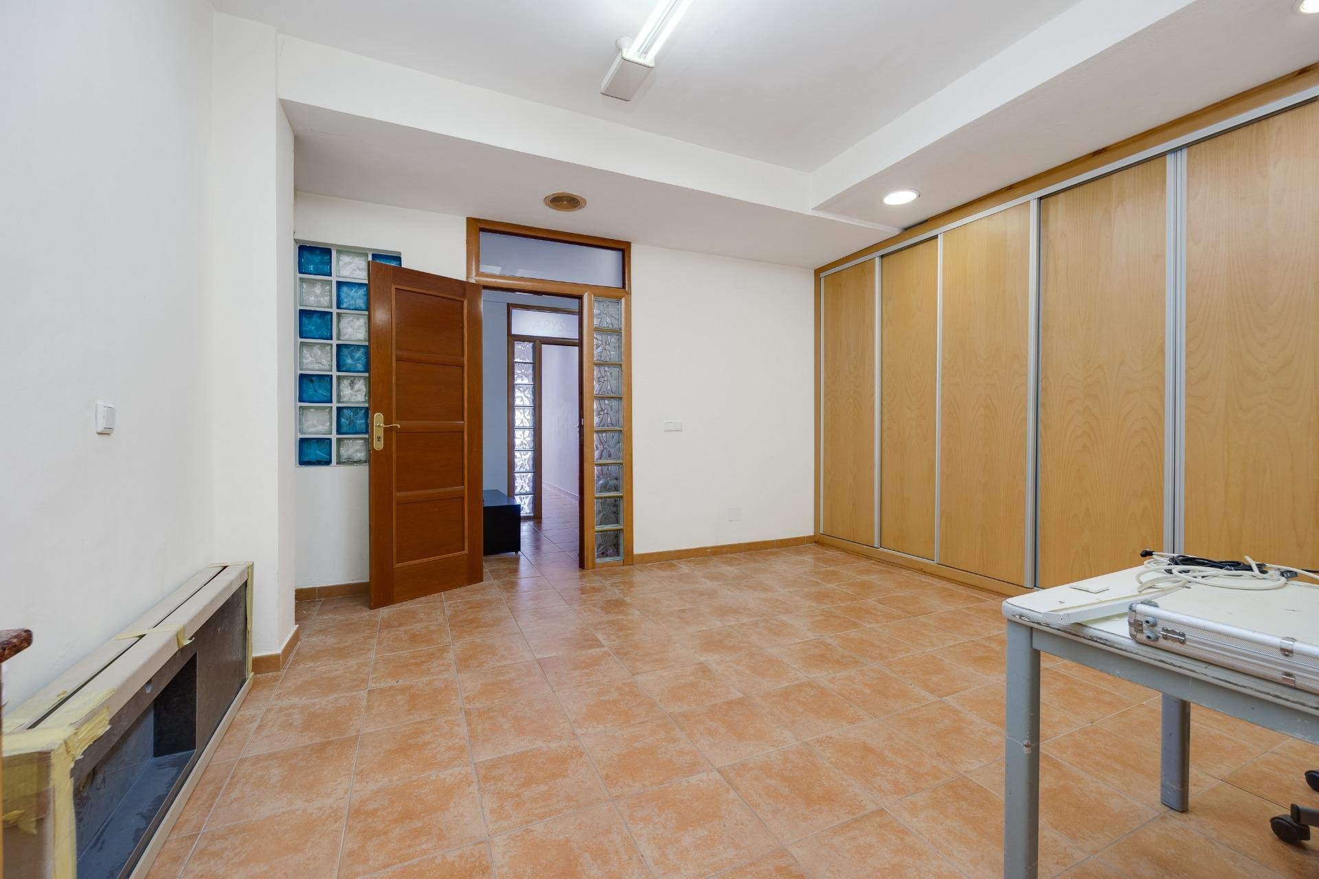 Revente - Appartement -
Torrevieja - Centro