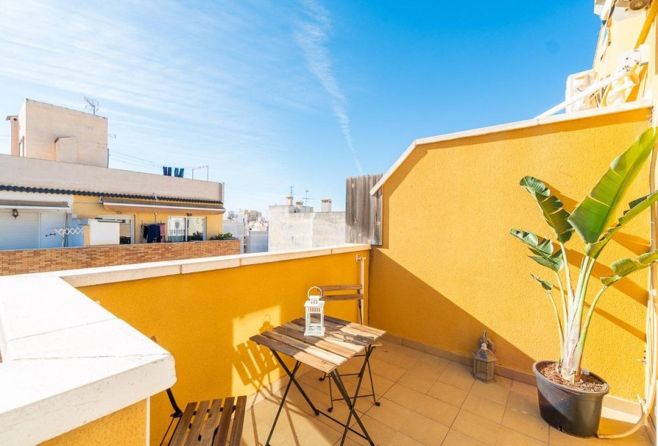 Revente - Appartement -
Torrevieja - Centro