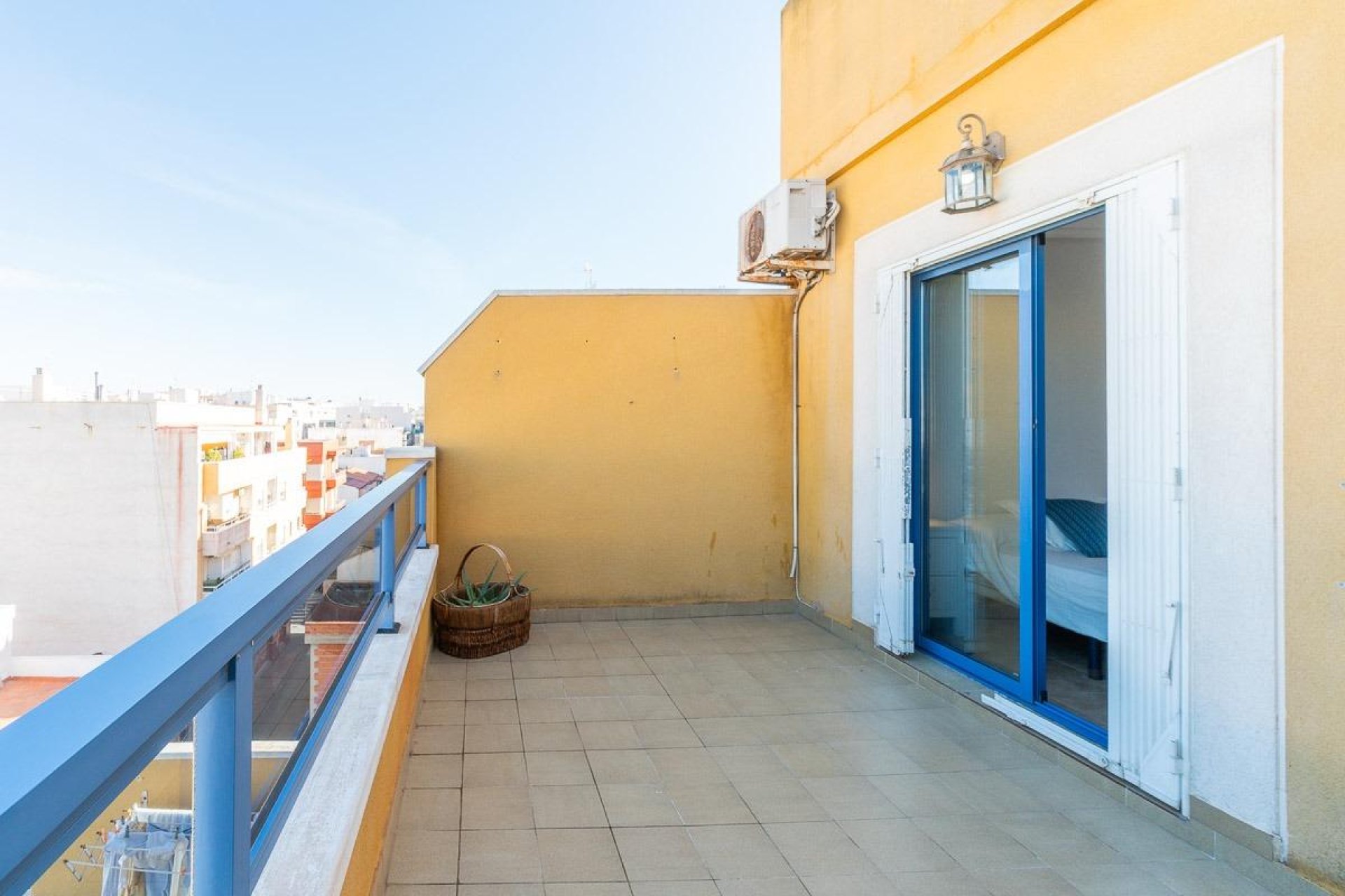 Revente - Appartement -
Torrevieja - Centro