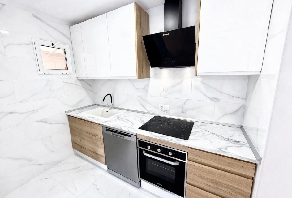 Revente - Appartement -
Torrevieja - Centro