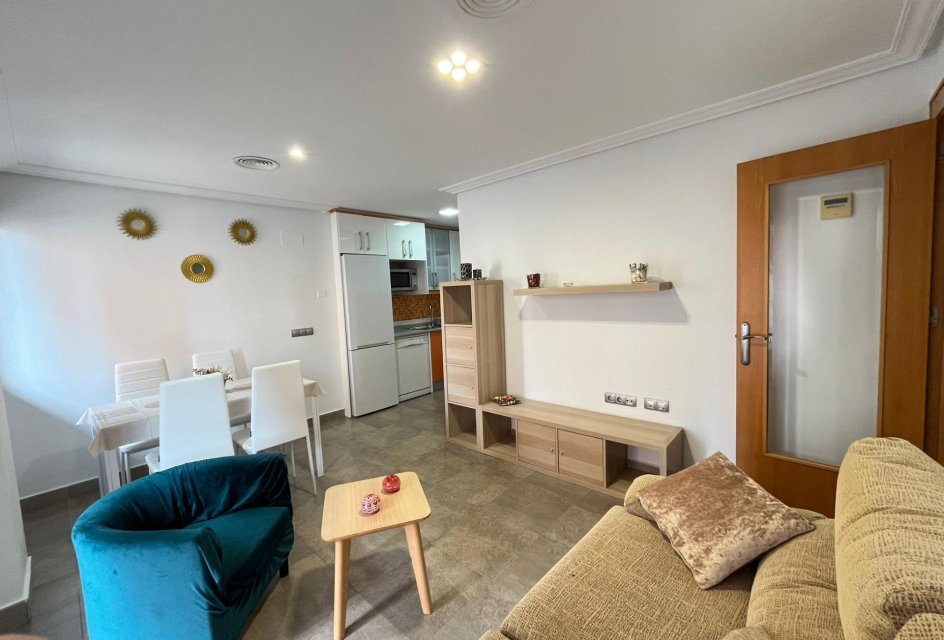 Revente - Appartement -
Torrevieja - La Mata pueblo