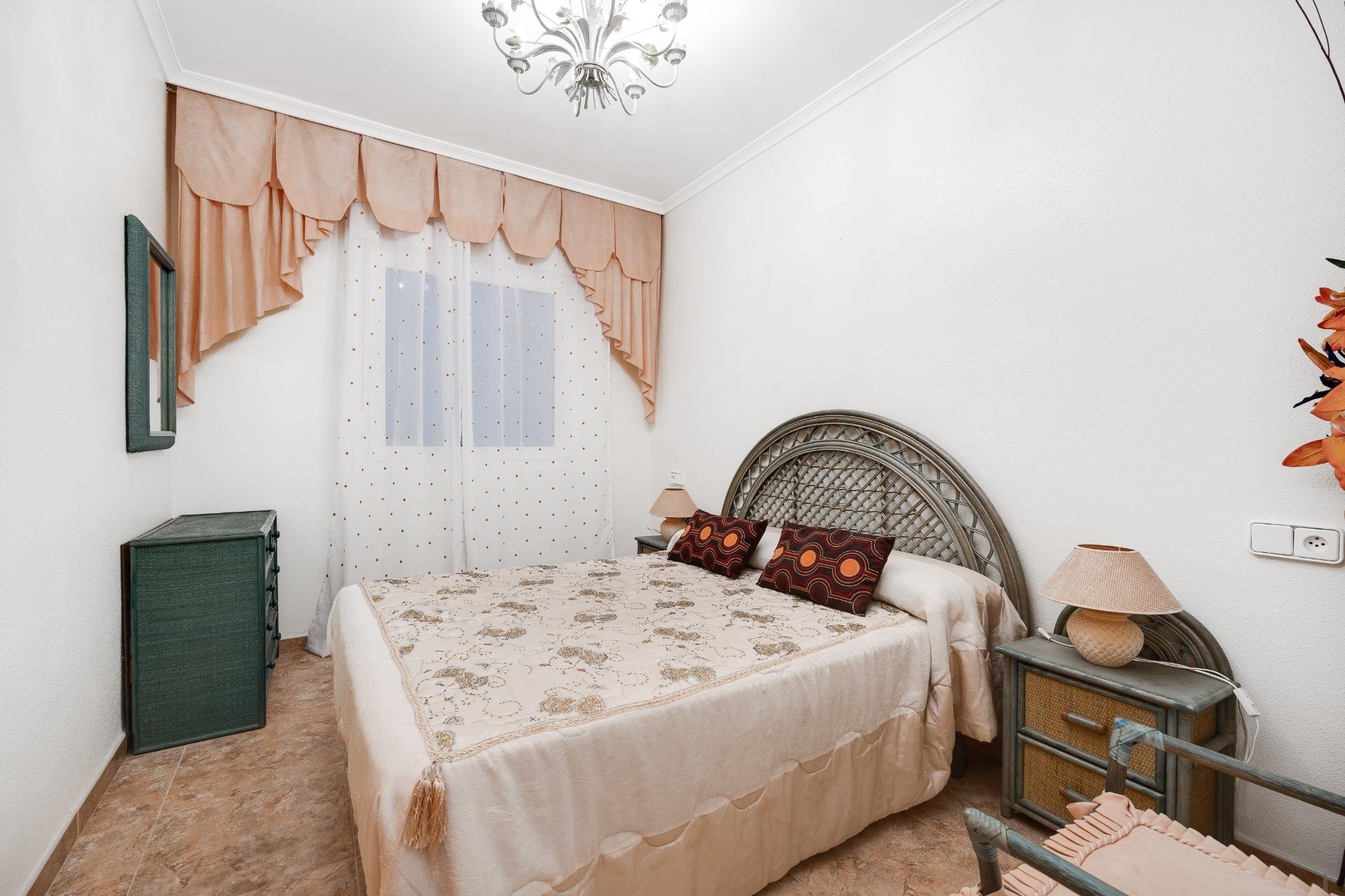 Revente - Appartement -
Torrevieja - La Mata