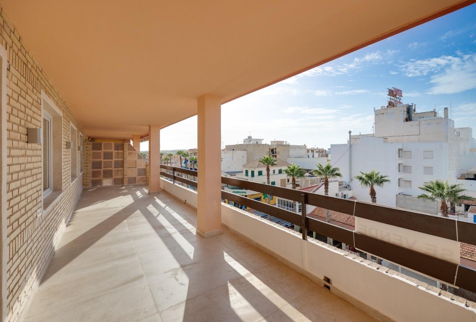 Revente - Appartement -
Torrevieja - Playa de los Naufragos