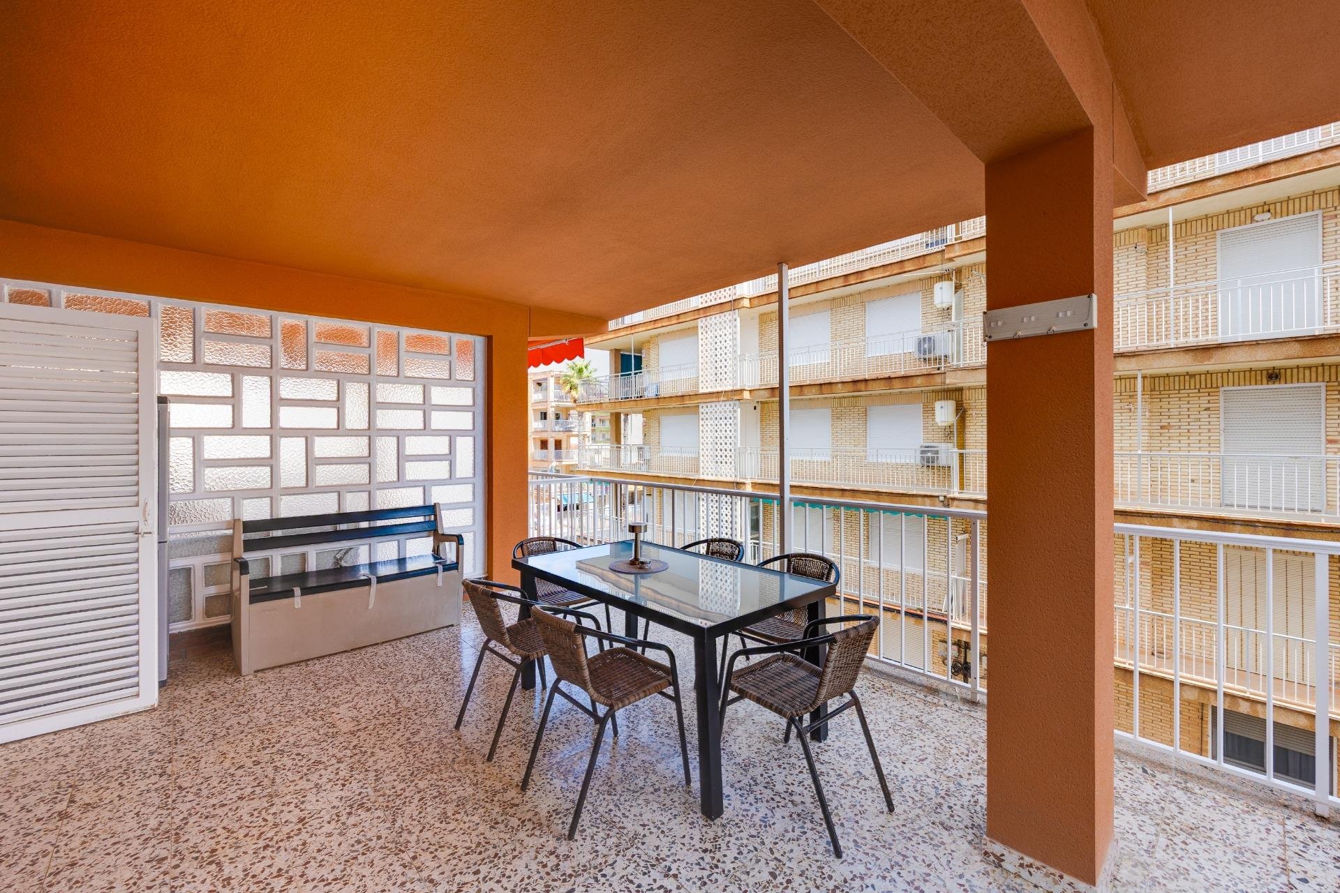 Revente - Appartement -
Torrevieja - Playa de los Naufragos