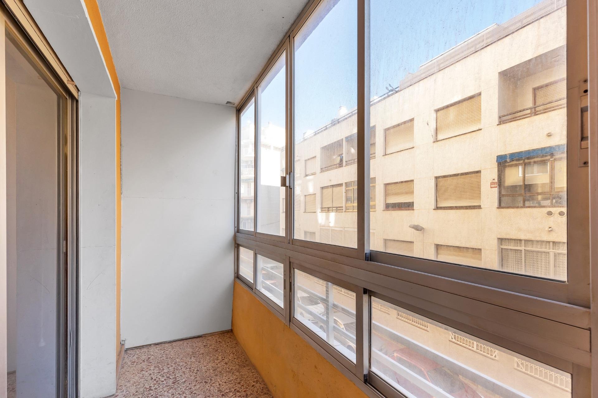 Revente - Appartement -
Torrevieja - Playa del Cura