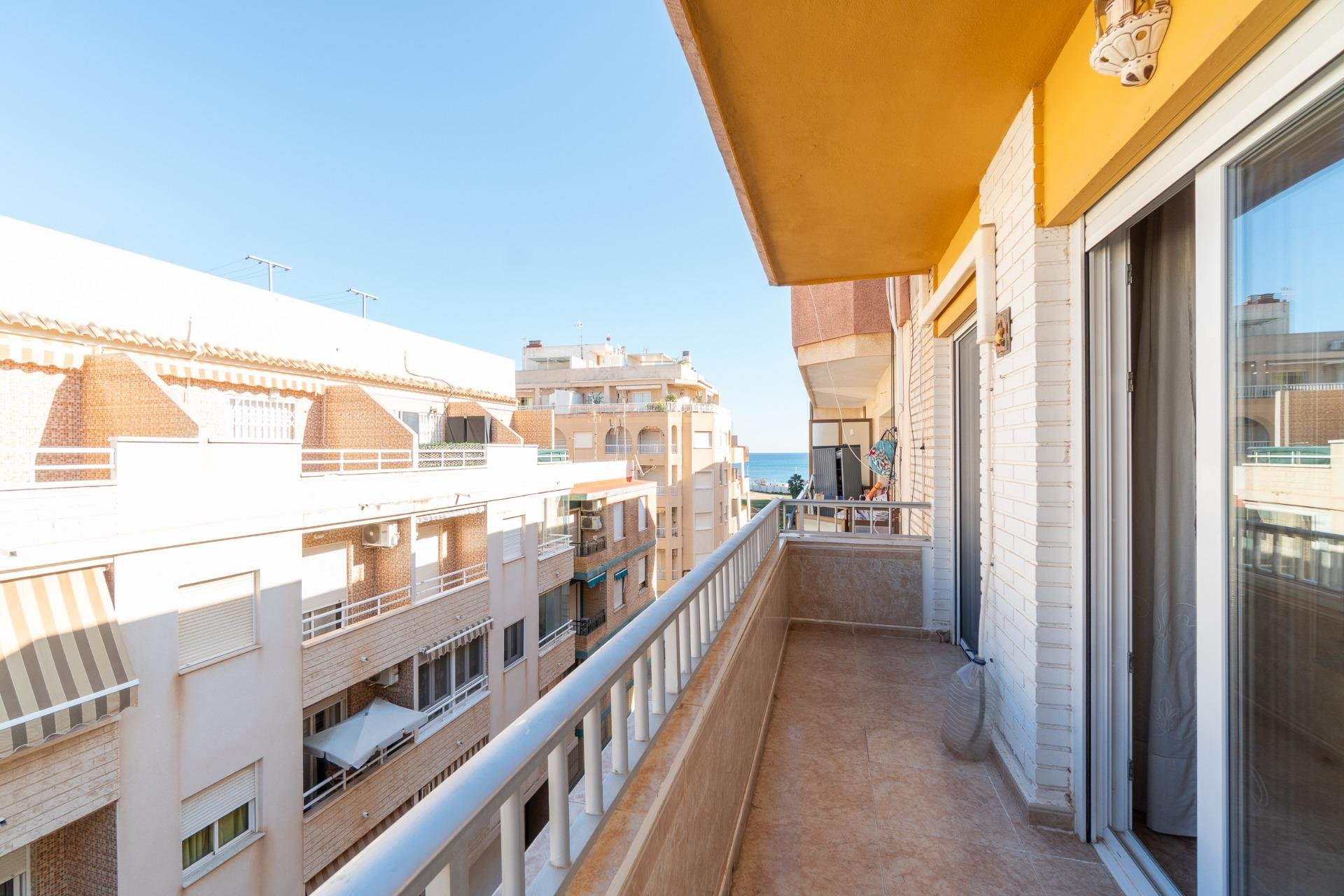 Revente - Appartement -
Torrevieja - Playa del Cura