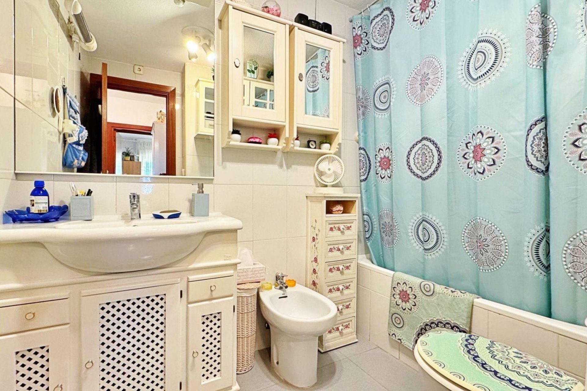 Revente - Appartement -
Torrevieja - Punta prima